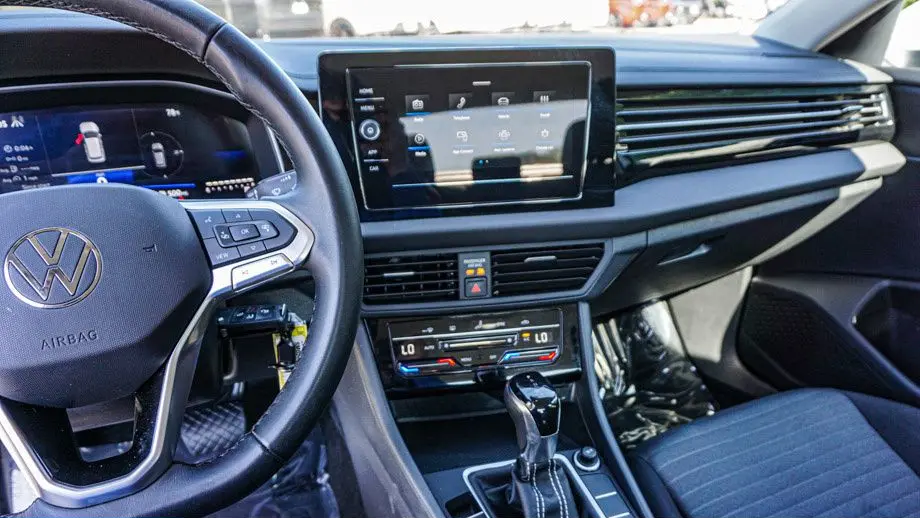 2025 Volkswagen Jetta S