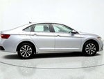 2025 Jetta Thumbnail 4
