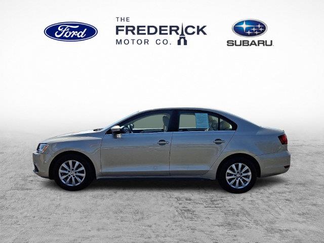 2013 Volkswagen Jetta - $6,457