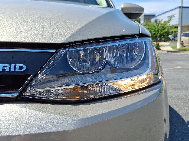 2013 Volkswagen Jetta - $6,457