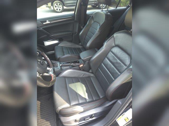 2019 Volkswagen Golf - $17,990