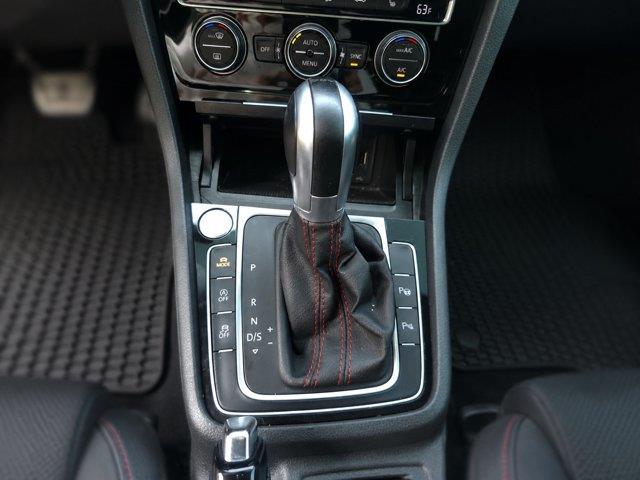 2019 Volkswagen Golf - $17,990