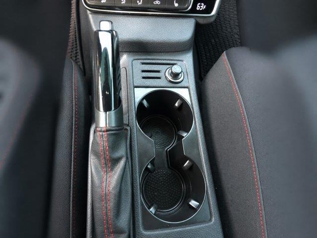 2019 Volkswagen Golf - $17,990
