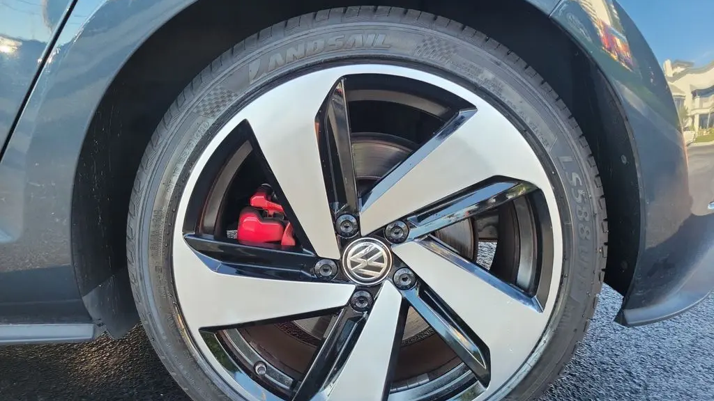 2020 Volkswagen Golf GTI S