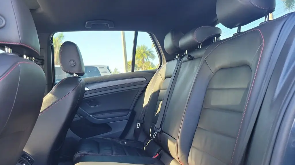 2020 Volkswagen Golf GTI S