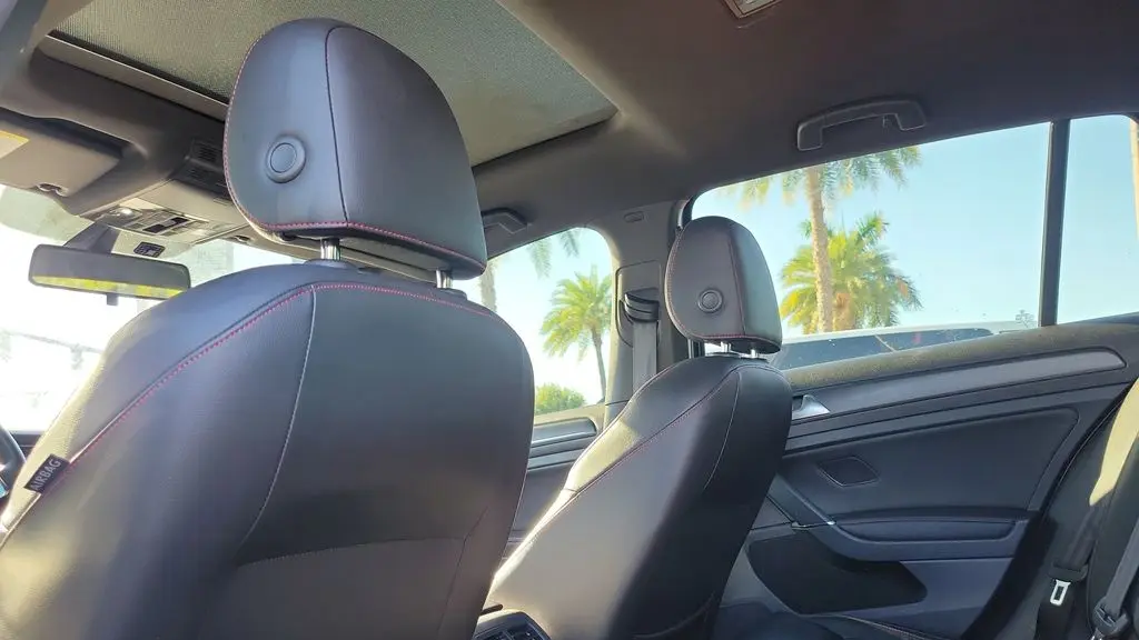 2020 Volkswagen Golf GTI S