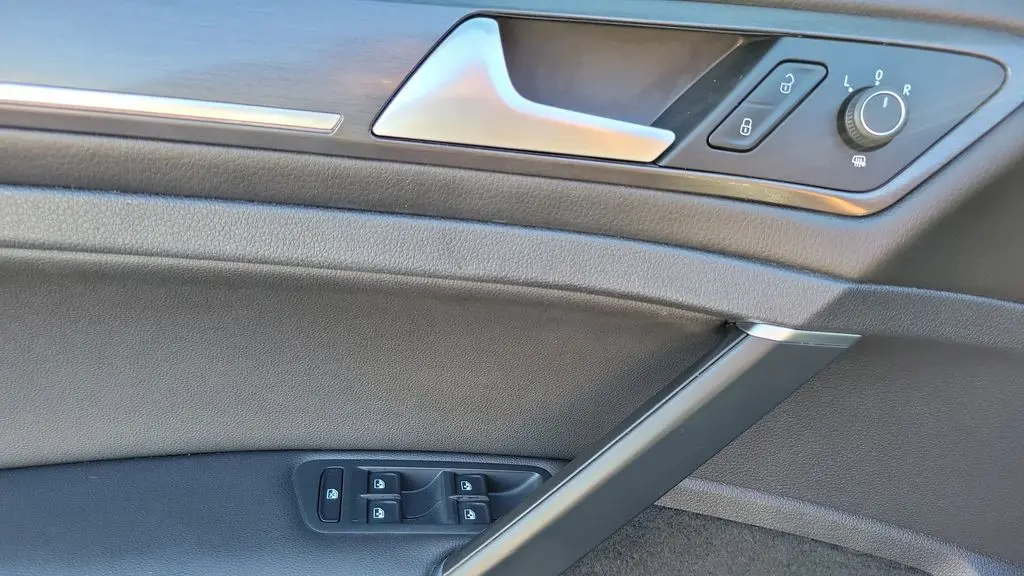 2020 Volkswagen Golf GTI S