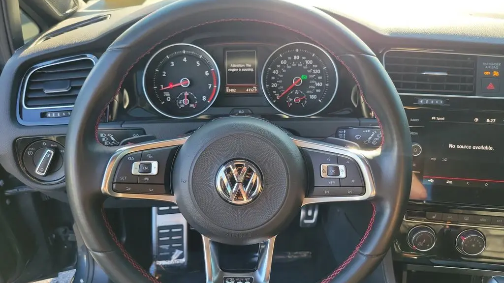 2020 Volkswagen Golf GTI S