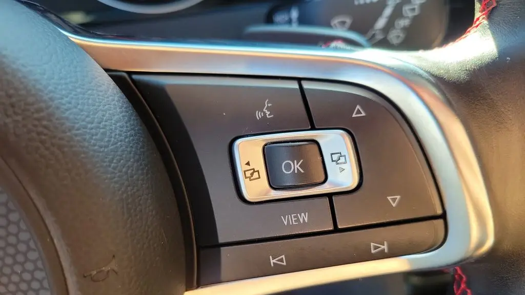 2020 Volkswagen Golf GTI S