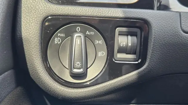 2021 Volkswagen Golf GTI S