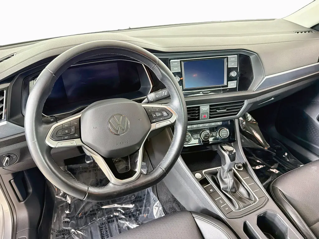 2022 Volkswagen Jetta - $17,799