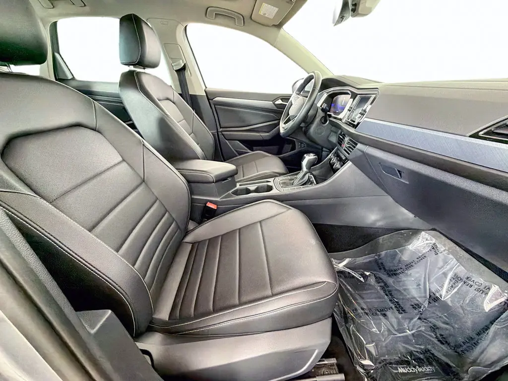 2022 Volkswagen Jetta - $17,799