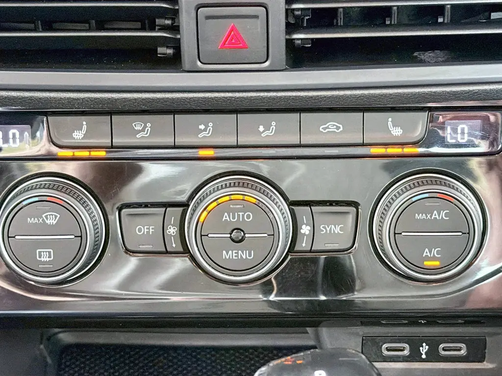 2022 Volkswagen Jetta - $17,799