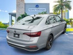 2023 Jetta Thumbnail 4