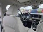 2023 Jetta Thumbnail 10