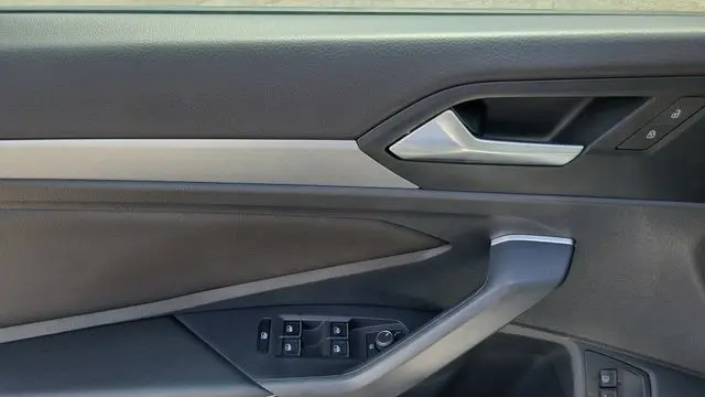 2023 Volkswagen Jetta SE