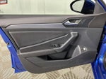 2024 Jetta Thumbnail 10