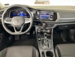 2024 Jetta Thumbnail 17
