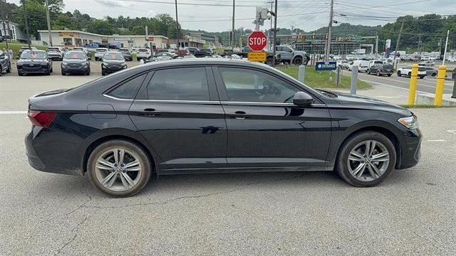2023 Volkswagen Jetta SE