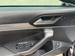 2023 Jetta Thumbnail 14