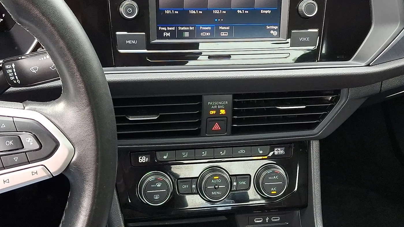 2024 Volkswagen Jetta SE