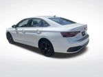 2024 Jetta Thumbnail 7