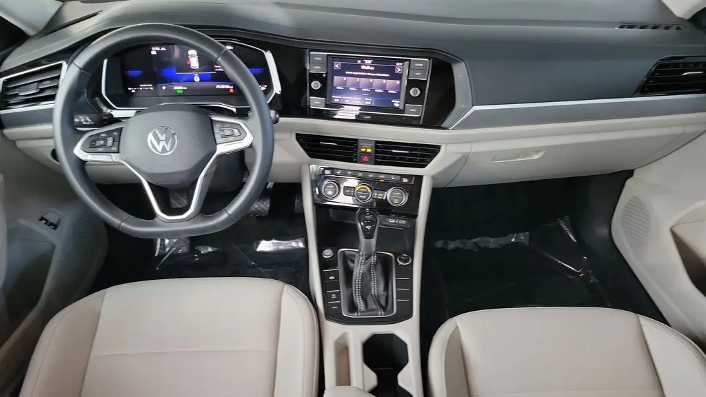 2024 Volkswagen Jetta SE