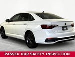 2022 Jetta Thumbnail 4
