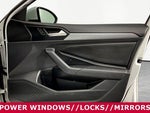 2022 Jetta Thumbnail 26