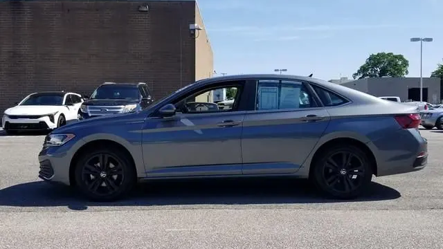 2023 Volkswagen Jetta SE