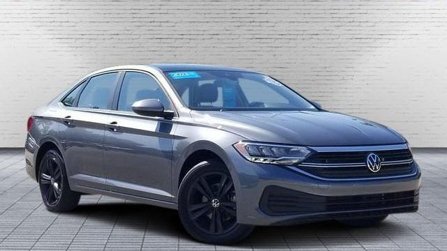 Preowned 2023 Volkswagen Jetta SE for Sale