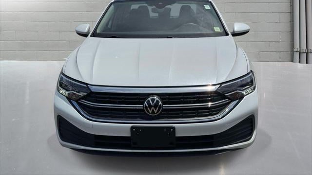 2023 Volkswagen Jetta SE
