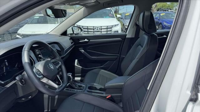 2023 Volkswagen Jetta SE
