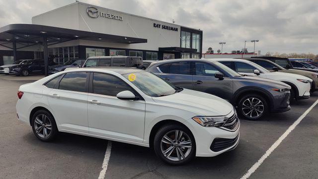 Preowned 2024 Volkswagen Jetta SE for Sale