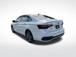 2024 Jetta Thumbnail 6