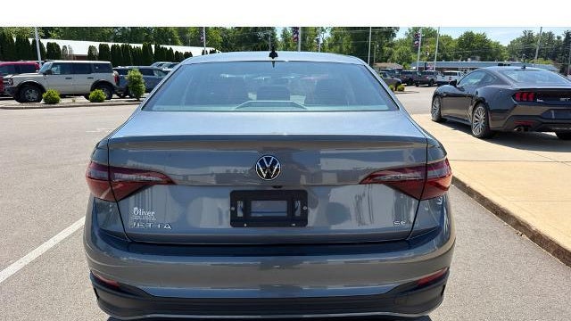 2024 Volkswagen Jetta SE