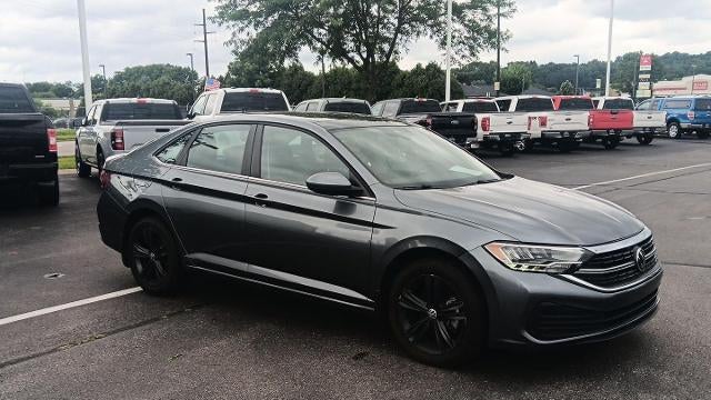Preowned 2022 Volkswagen Jetta SE for Sale
