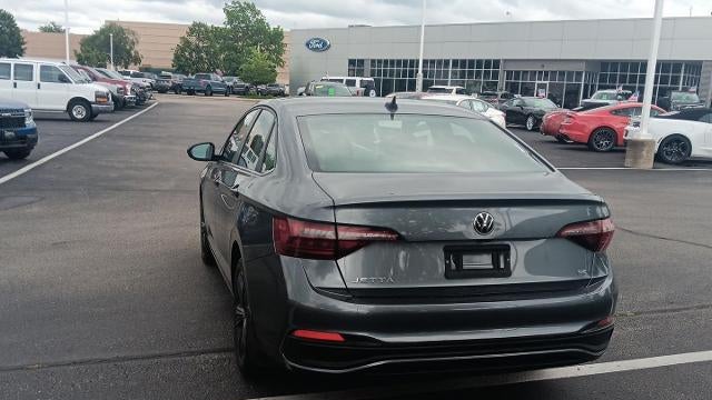 2022 Volkswagen Jetta SE