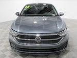 2023 Jetta Thumbnail 32