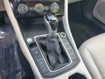 2023 Jetta Thumbnail 30