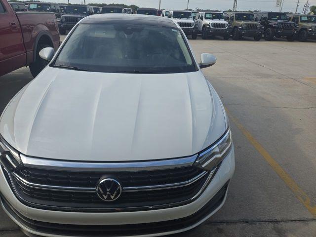 2024 Volkswagen Jetta - $19,995