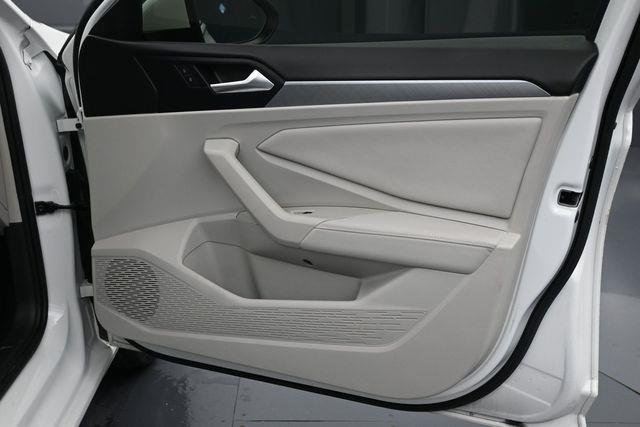 2024 Volkswagen Jetta - $19,995