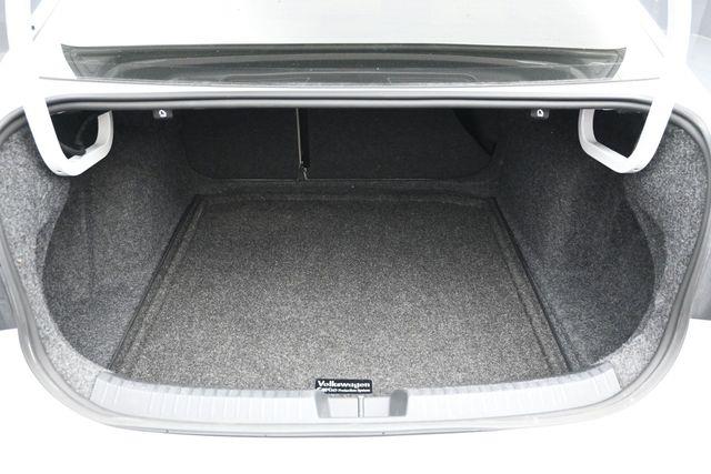 2024 Volkswagen Jetta - $19,995