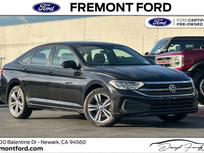 2023 Volkswagen Jetta SE 4DR Sedan