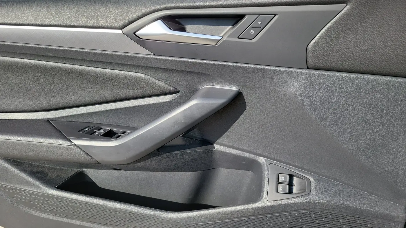2023 Volkswagen Jetta SE
