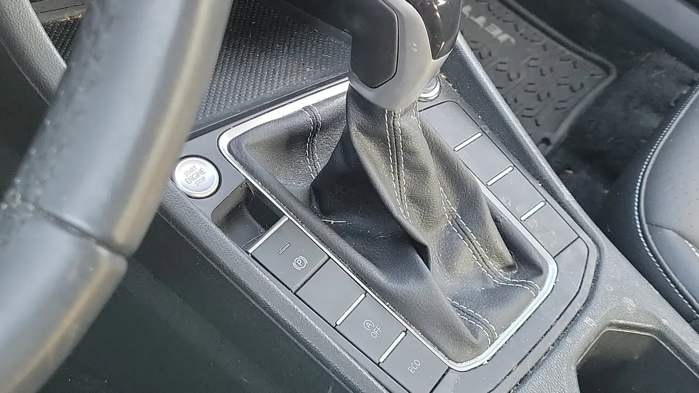 2023 Volkswagen Jetta SE