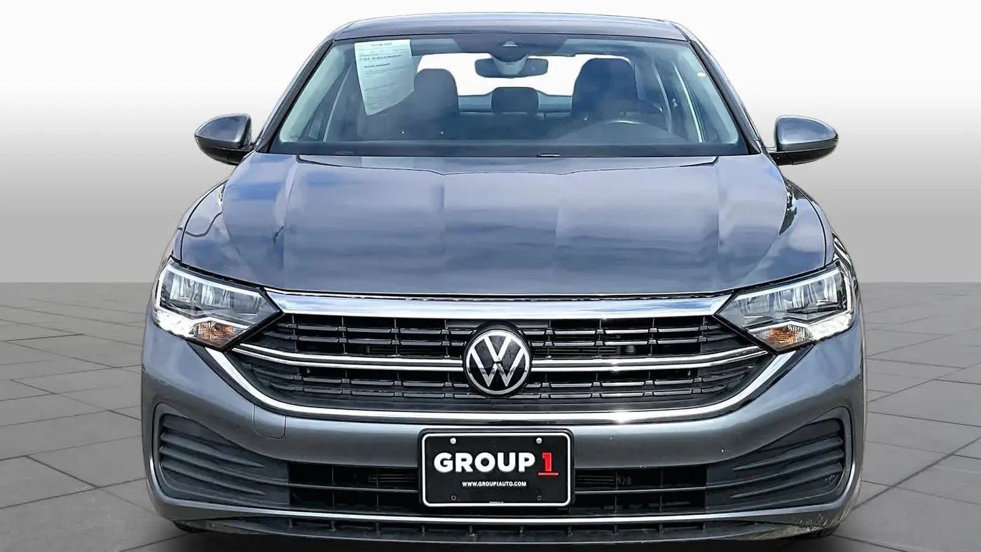 2024 Volkswagen Jetta SE