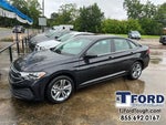 2024 Jetta Thumbnail 4