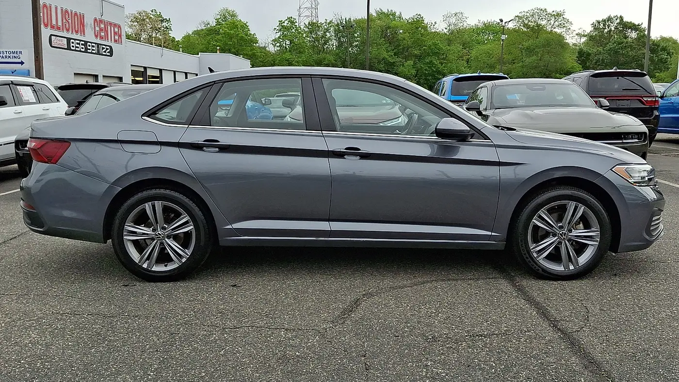 2024 Volkswagen Jetta SE