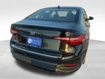 2024 Jetta Thumbnail 7